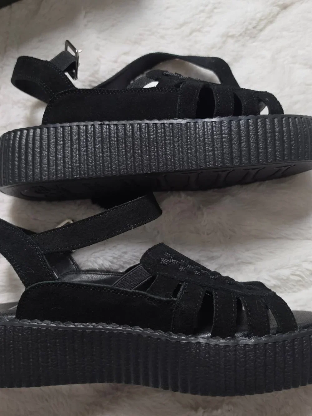 T.U.K. Black Suede Interlace Viva Mondo Creeper Sandals Size 9 EU 40 NWOT Box